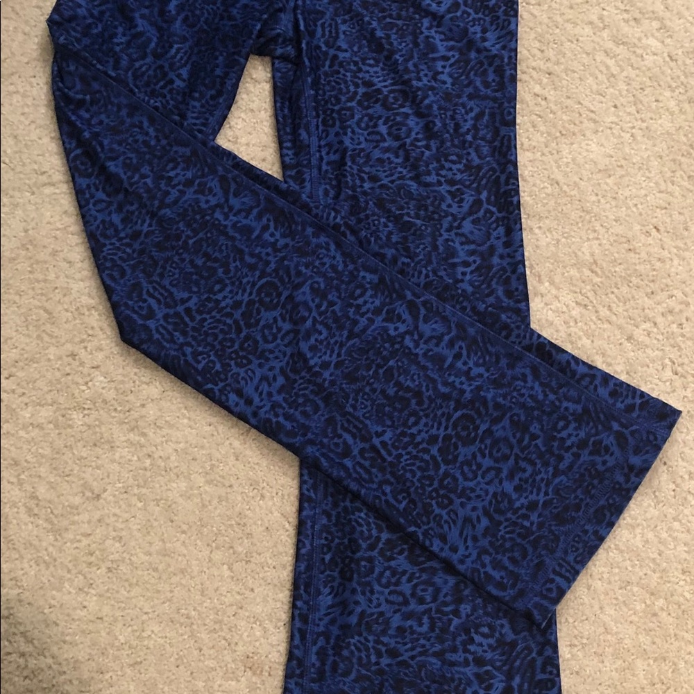 Workout pants - Picture 2 of 2